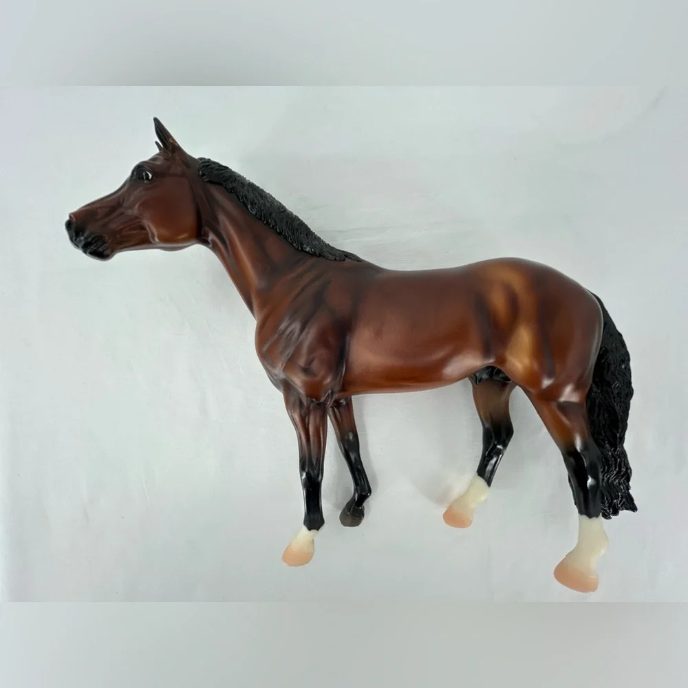 Breyer‎ Horse Model #1355 Idocus Stallion Retired 2010